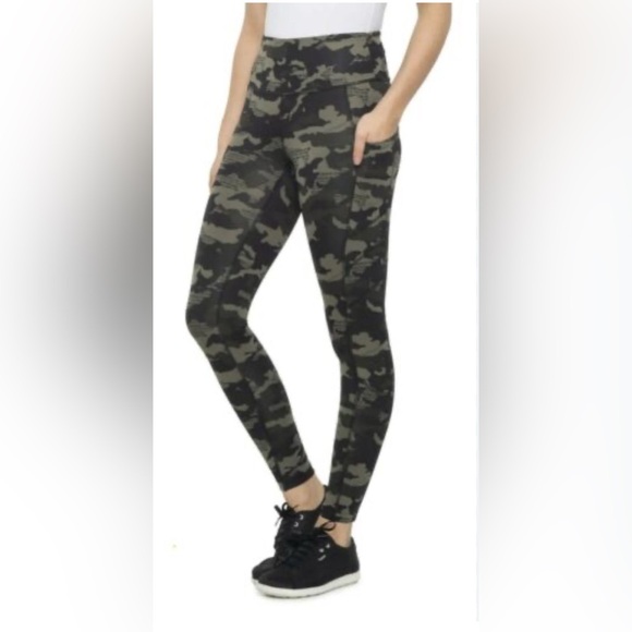 New Balance Core Tights Women Green Camo Print Large Nettle Green Pockets EUC - Picture 1 of 9